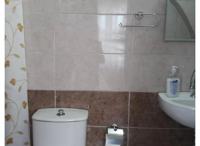 Camlaraltipansiyon Ayvalı