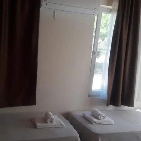 Camlaraltipansiyon * Ayvalı