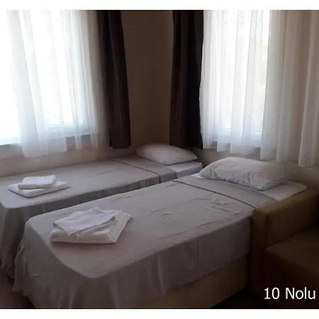 Camlaraltipansiyon Rum i privatbostad *