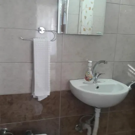 Rum i privatbostad Camlaraltipansiyon Ayvalı